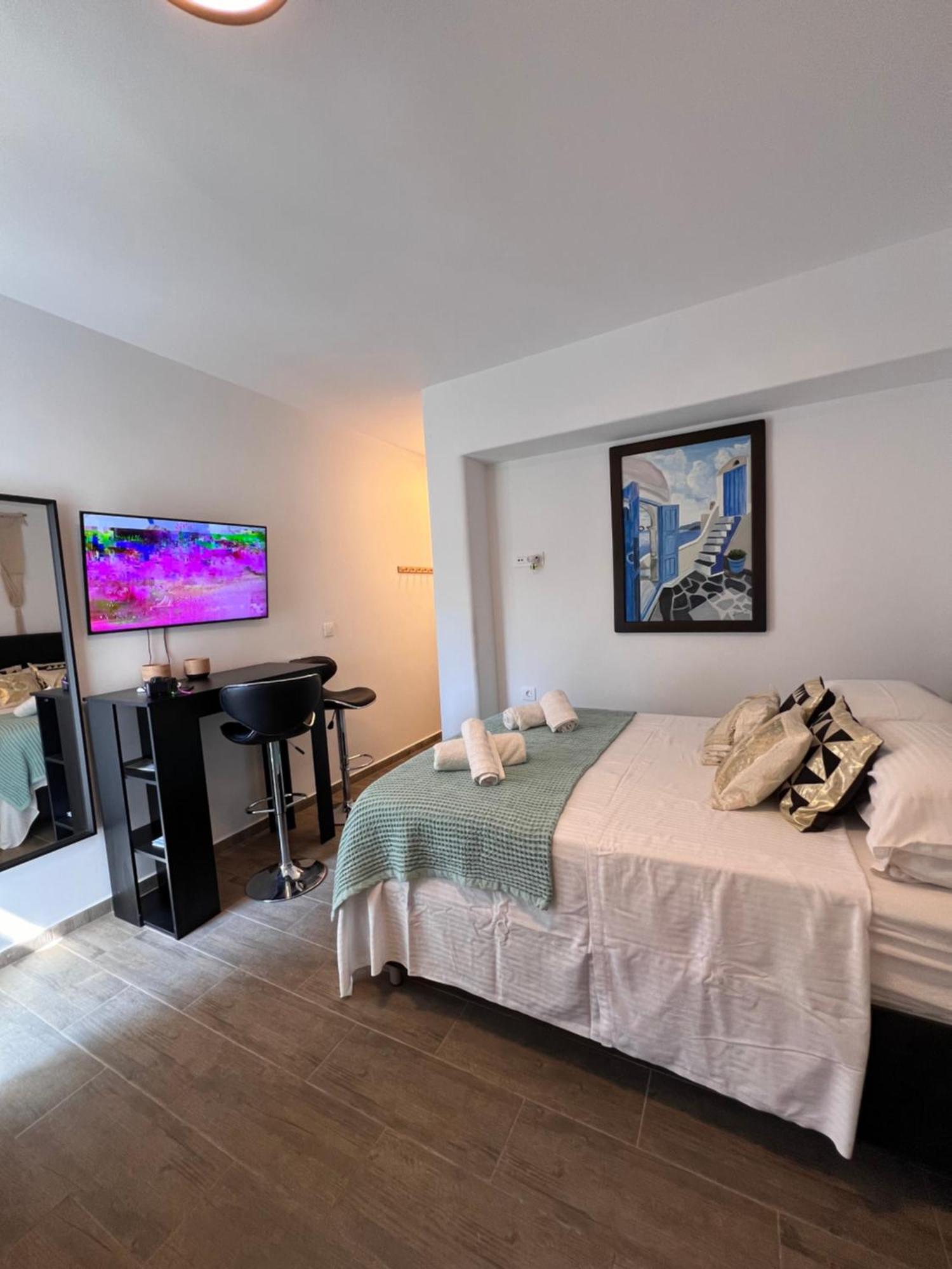 Demis Mykonos Stay 2 Platys Gialos  Luaran gambar